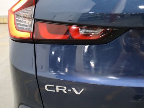Used 2023 Honda CR-V LX image 40