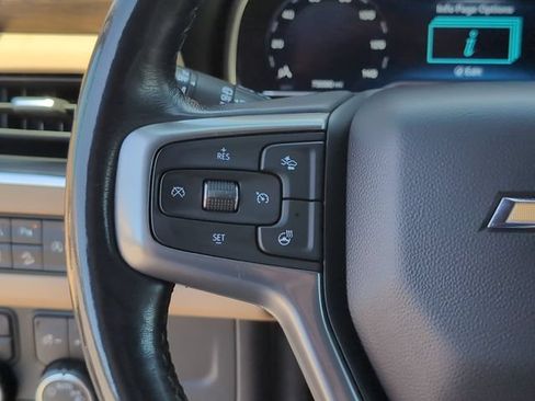 Used 2023 Chevrolet Tahoe Premier AWD/4WD image 25