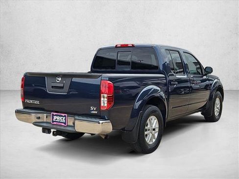 Used 2019 Nissan Frontier SV image 5