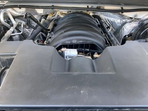 Used 2016 Chevrolet Tahoe LTZ RWD image 33