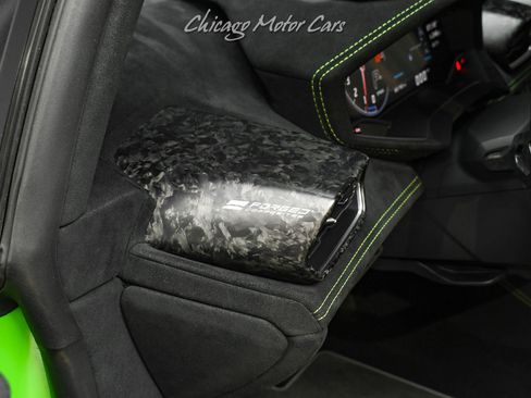 Used 2018 Lamborghini Huracan Performante image 10