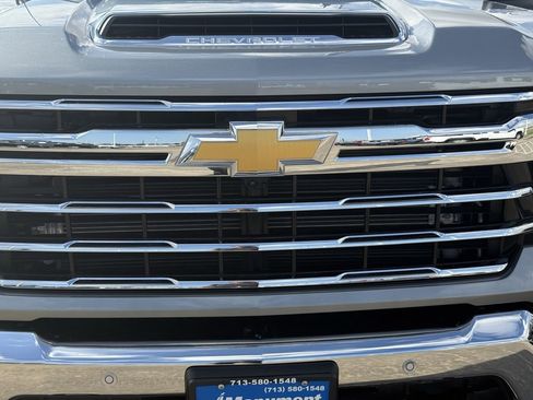New 2025 Chevrolet Silverado 2500 LTZ w/ LTZ Convenience Package image 4