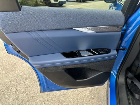 New 2025 Cadillac Optiq Luxury 2 w/ LPO, Floor Liner Package AWD/4WD image 38