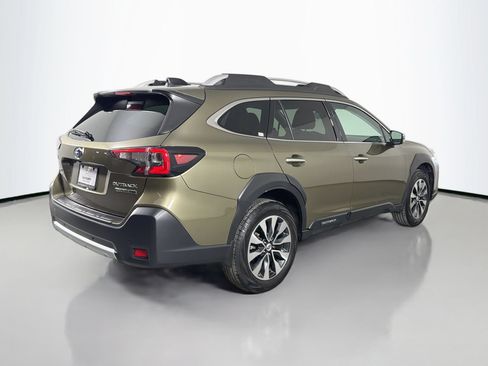Used 2024 Subaru Outback Touring XT w/ Popular Package #2 AWD/4WD image 6
