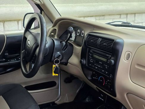 Used 2005 Ford Ranger STX RWD image 15