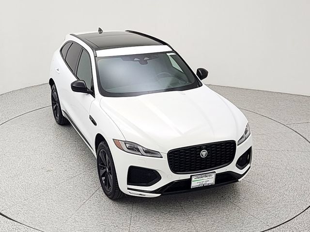 Certified 2026 Jaguar F-PACE R-Dynamic S AWD/4WD image 14