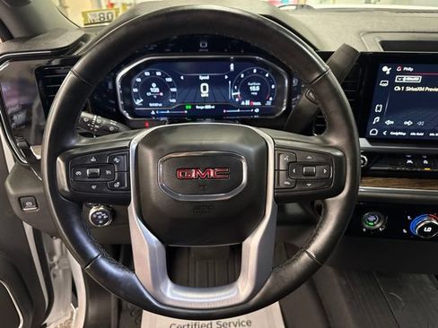 Used 2023 GMC Sierra 1500 Elevation AWD/4WD image 12