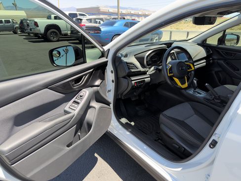 Used 2023 Subaru Crosstrek 2.0i Premium AWD/4WD image 10