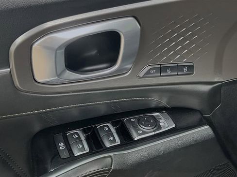 Used 2022 Kia Sorento SX FWD image 18
