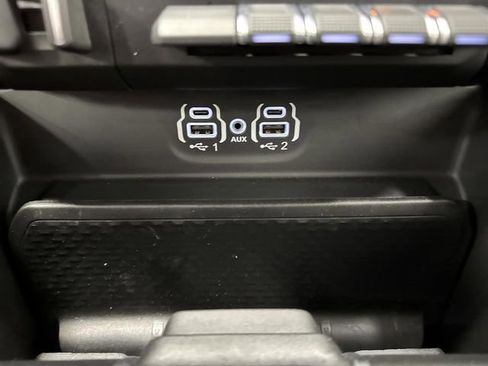 Used 2022 RAM 1500 Laramie image 24