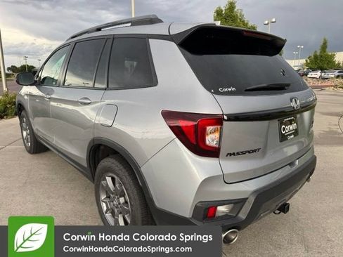 Used 2024 Honda Passport TrailSport image 7