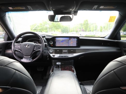 Certified 2021 Lexus LS 500 w/ Interior Upgrade Package RWD image 29
