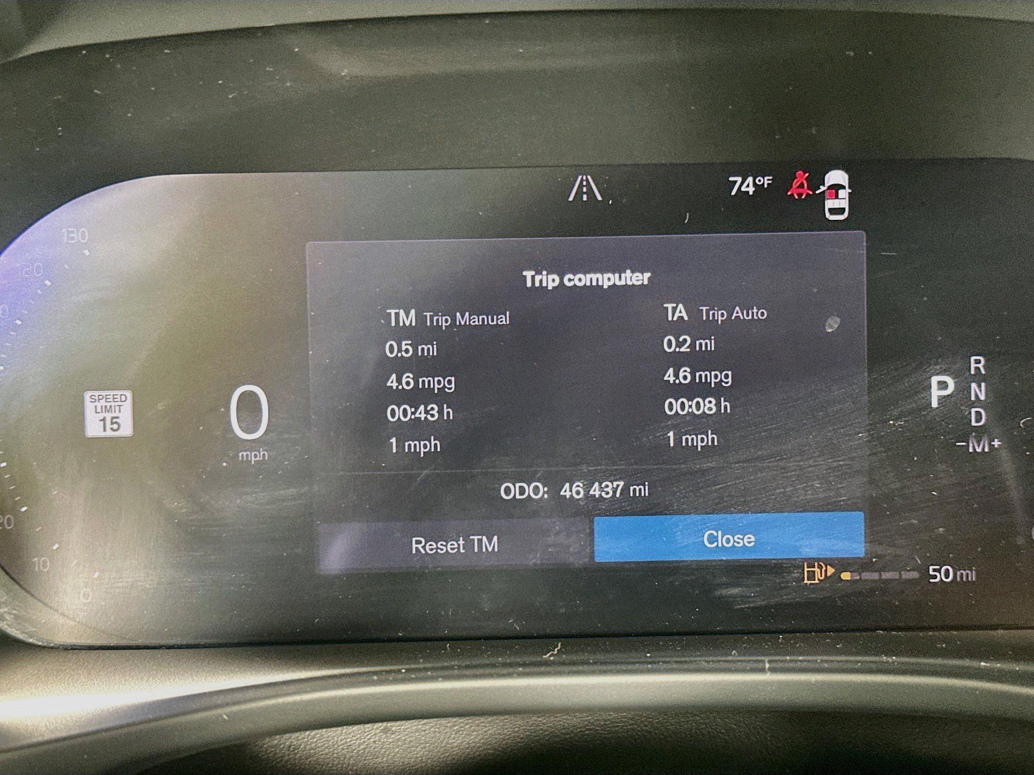 Used 2023 Volvo XC40 B4 Ultimate FWD image 19