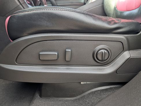 Used 2015 Buick Enclave Leather w/ Trailering Package image 20