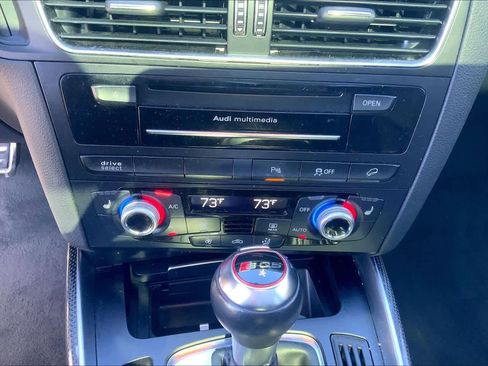 Used 2017 Audi SQ5 Premium Plus w/ Technology Package image 33