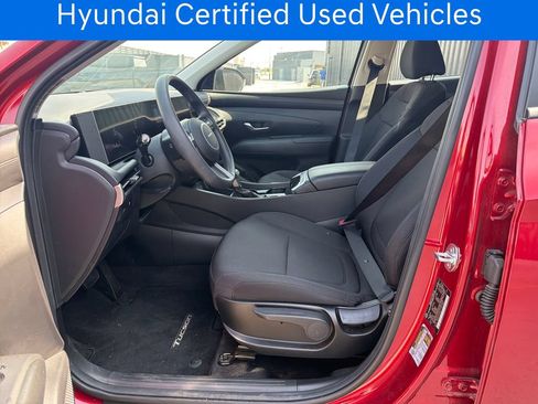 Certified 2026 Hyundai Tucson SE FWD image 11