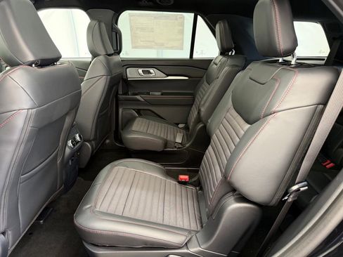 New 2026 Ford Explorer ST-Line AWD/4WD image 17