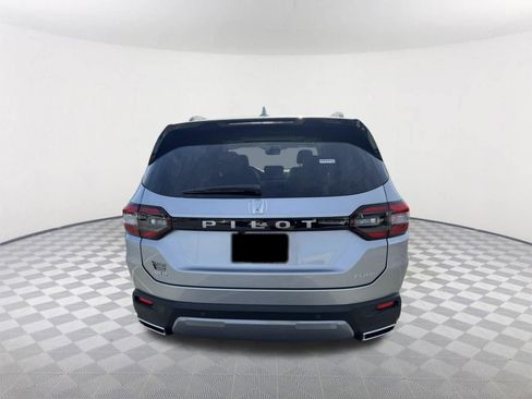 New 2026 Honda Pilot Elite image 8