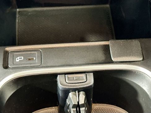 Used 2022 Mercedes-Benz A 220 image 17