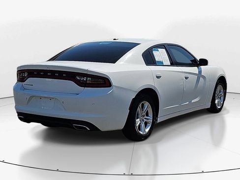 Used 2021 Dodge Charger SXT w/ Leather Interior Group RWD image 6
