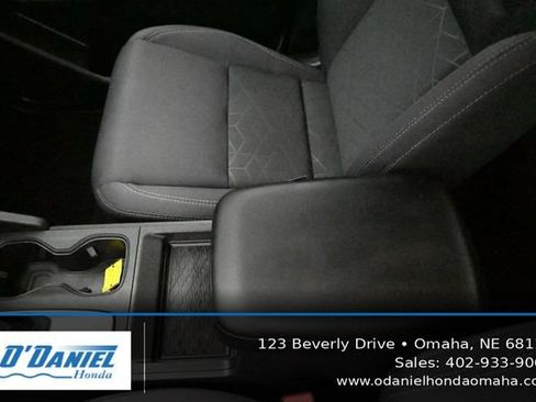 Used 2025 Nissan Frontier SV w/ SV Convenience Package AWD/4WD image 34