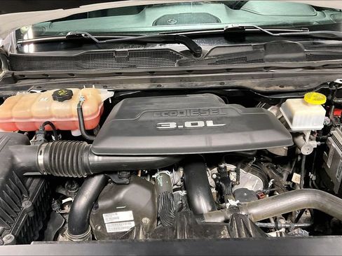 Used 2021 RAM 1500 Laramie w/ Laramie Southwest Edition AWD/4WD image 42