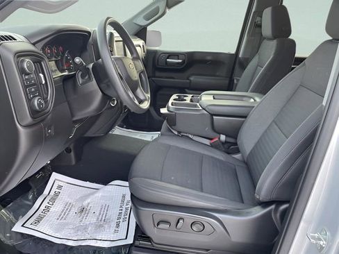 Used 2022 Chevrolet Silverado 1500 Custom image 18