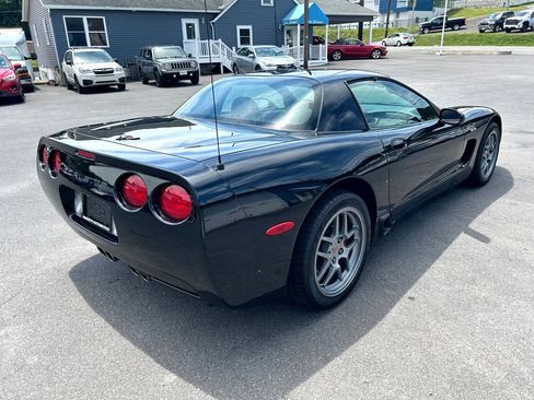 Used 2001 Chevrolet Corvette Z06 w/ Memory Pkg image 5
