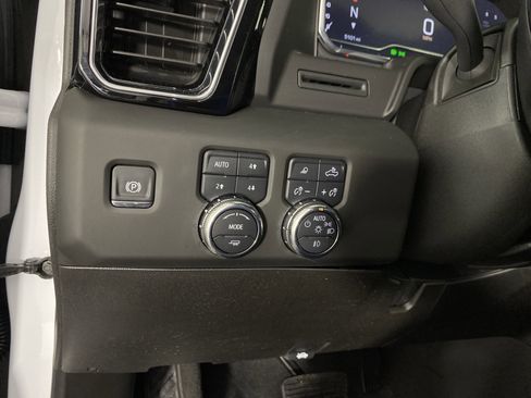 Used 2025 GMC Sierra 2500 Denali w/ Snow Plow Prep/Camper Package image 26