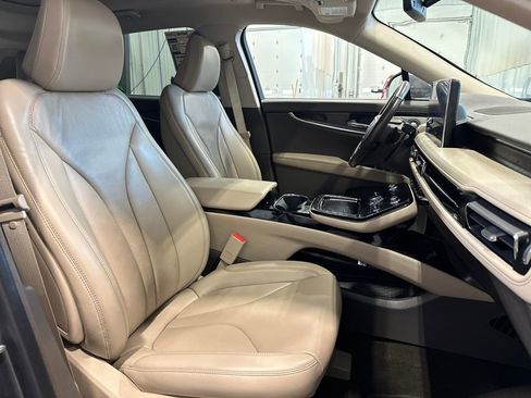 Used 2023 Lincoln Nautilus Reserve w/ Equipment Group 202A image 39