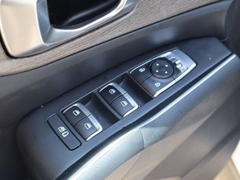 Used 2023 Kia Sorento EX FWD image 22