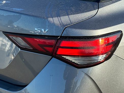Used 2022 Nissan Sentra SV image 24