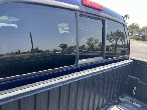 Used 2015 Toyota Tacoma PreRunner w/ TRD Sport Package RWD image 21