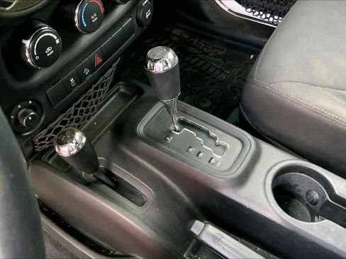 Used 2016 Jeep Wrangler Unlimited Sport w/ Quick Order Package 24S image 17