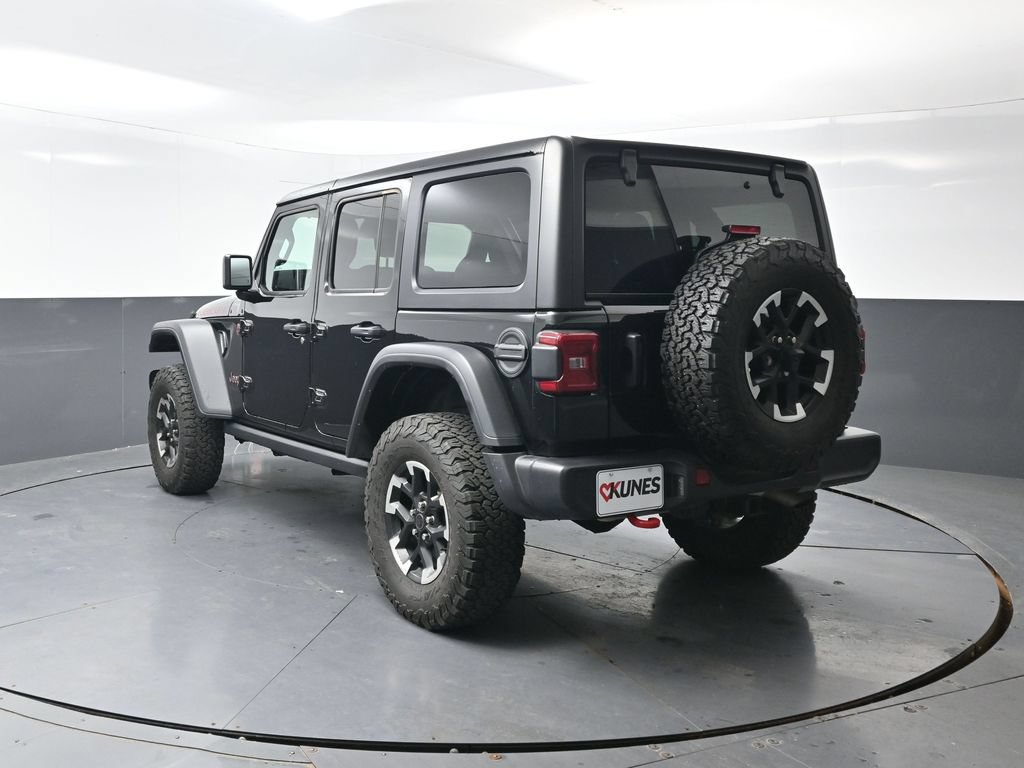 Used 2025 Jeep Wrangler Unlimited Rubicon AWD/4WD image 11