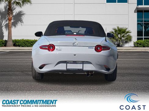Certified 2025 MAZDA MX-5 Miata Grand Touring w/ Weather Package RWD image 8