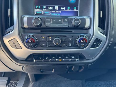 Used 2018 GMC Sierra 3500 SLE w/ SLE Preferred Package AWD/4WD image 24