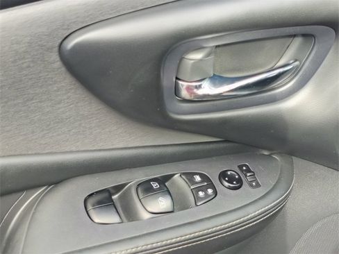 Used 2020 Nissan Murano SV image 13