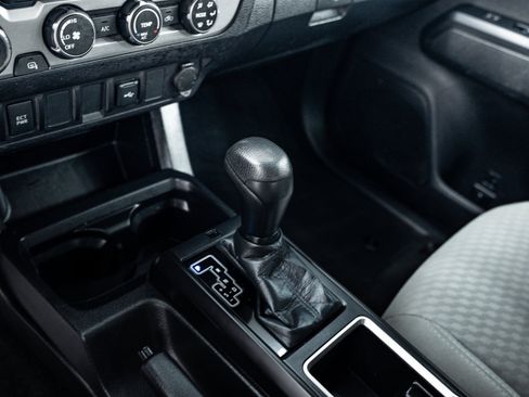 Used 2021 Toyota Tacoma SR image 8