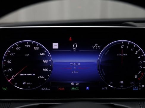 Used 2024 Mercedes-Benz C 63 AMG S image 10