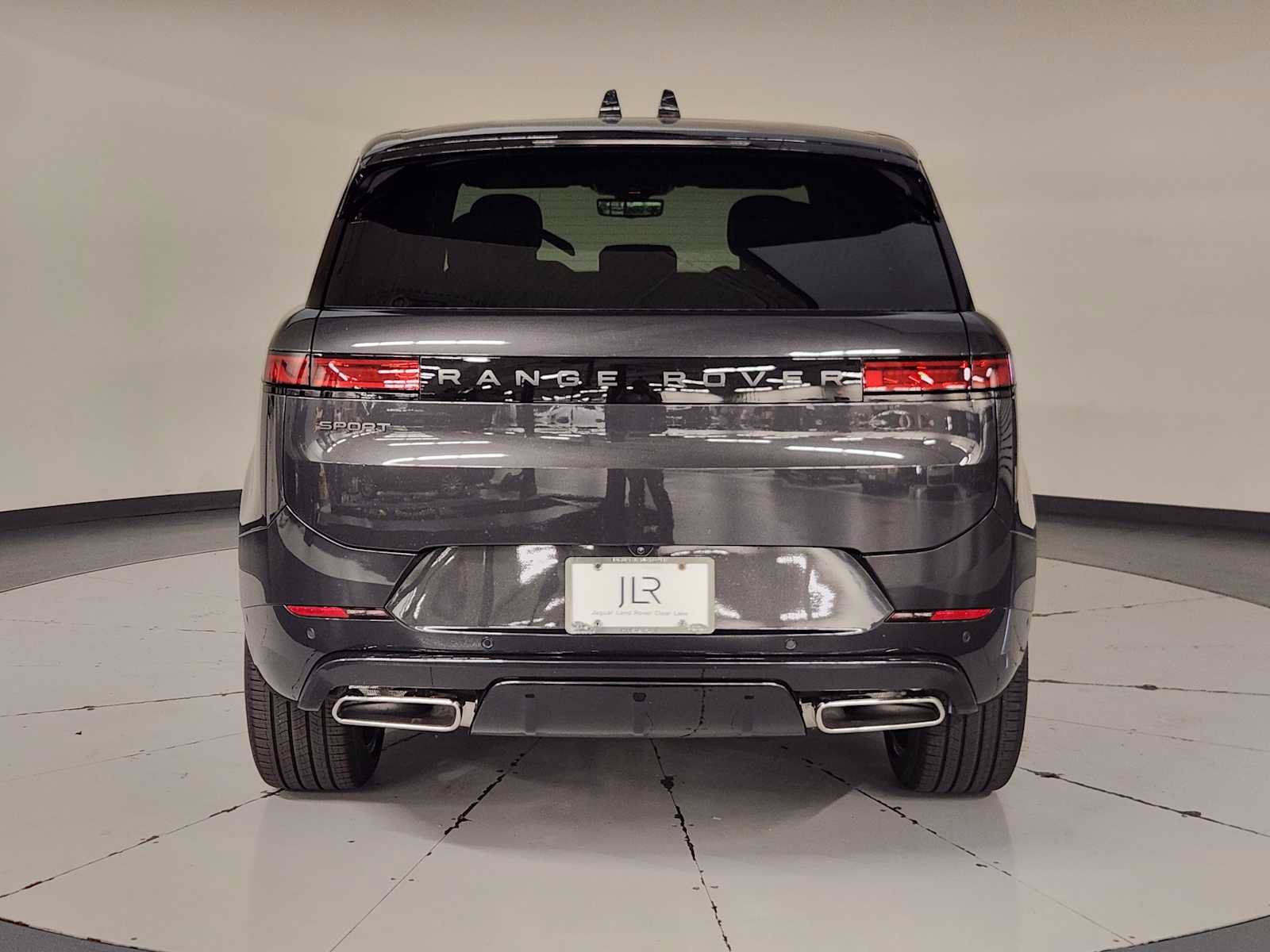 New 2026 Land Rover Range Rover Sport Dynamic SE AWD/4WD image 9
