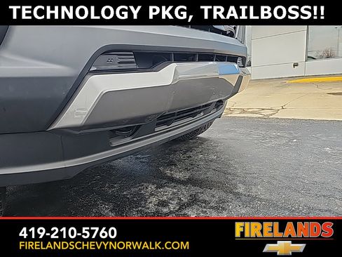 Certified 2023 Chevrolet Colorado Trail Boss w/ Technology Package image 28