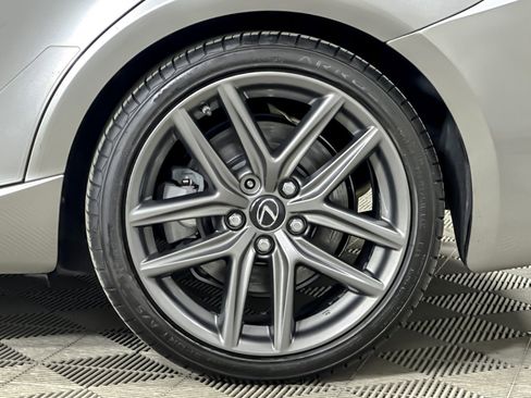 Used 2016 Lexus IS 200t RWD image 23