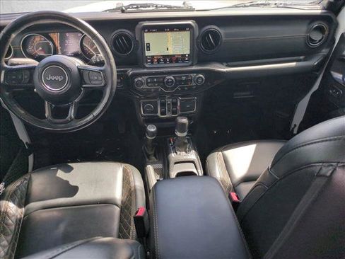 Used 2021 Jeep Wrangler Unlimited Sahara AWD/4WD image 18