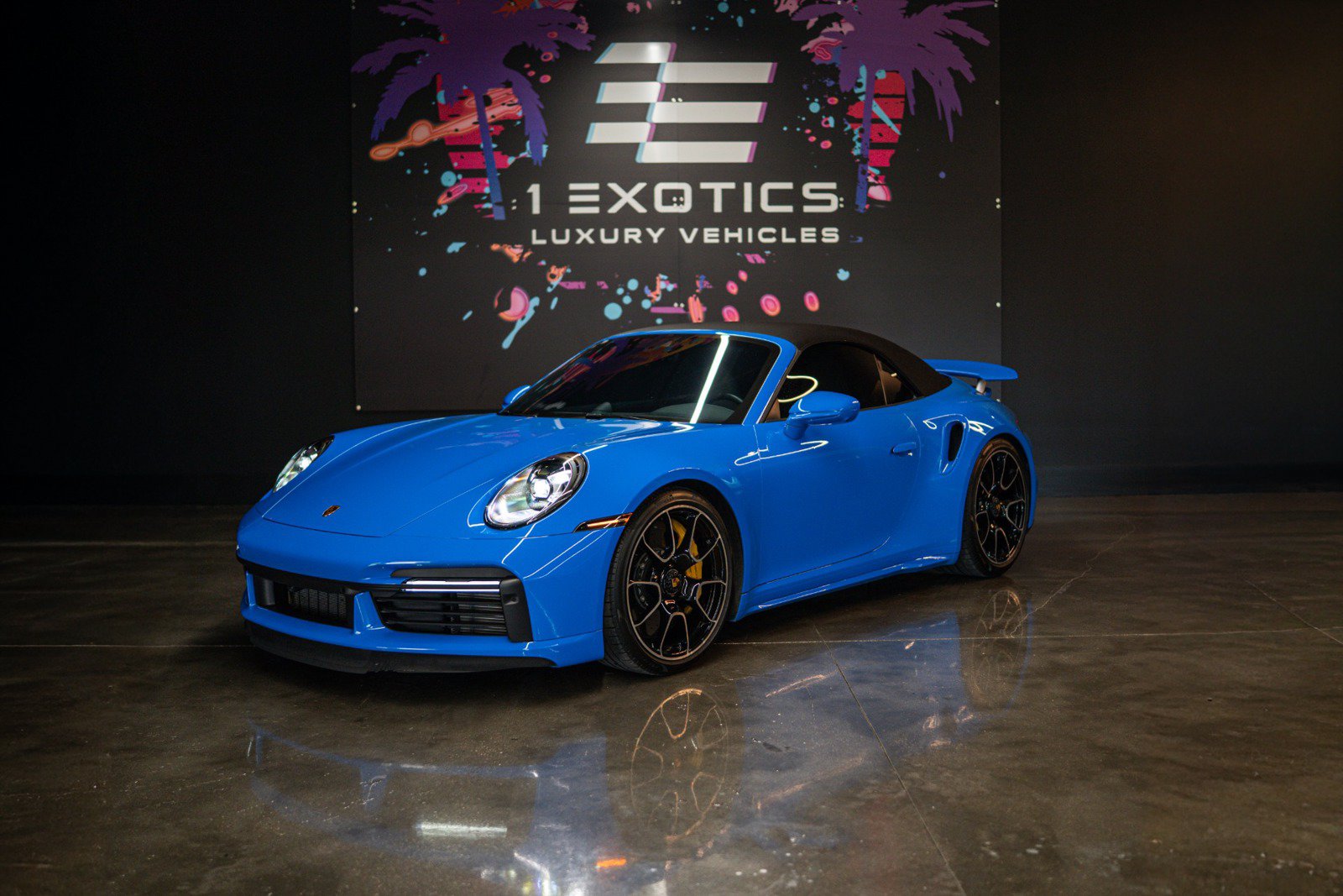 Used 2022 Porsche 911 Turbo S AWD/4WD image 3