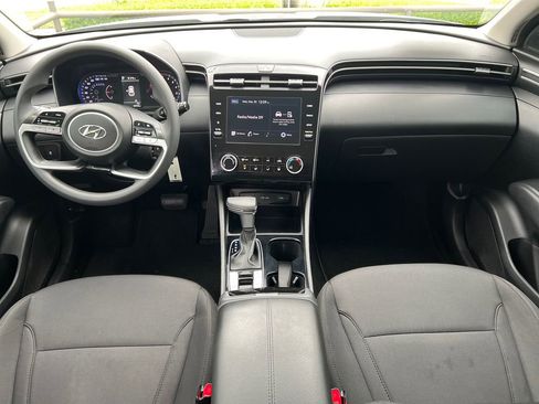 Used 2024 Hyundai Tucson SE FWD image 19