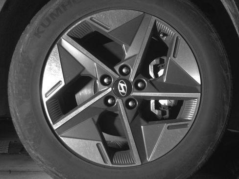 Used 2025 Hyundai Tucson SEL image 13