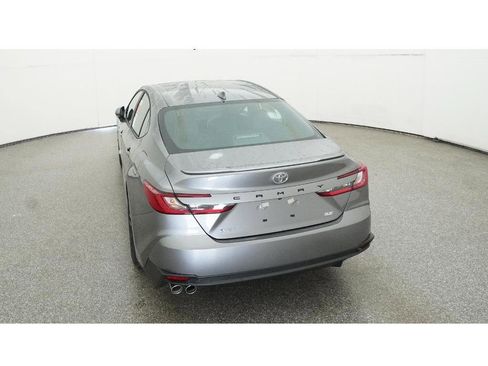 Used 2026 Toyota Camry SE w/ Convenience Package FWD image 6