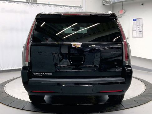 Used 2020 Cadillac Escalade ESV Premium Luxury w/ Escalade Sport Edition image 6