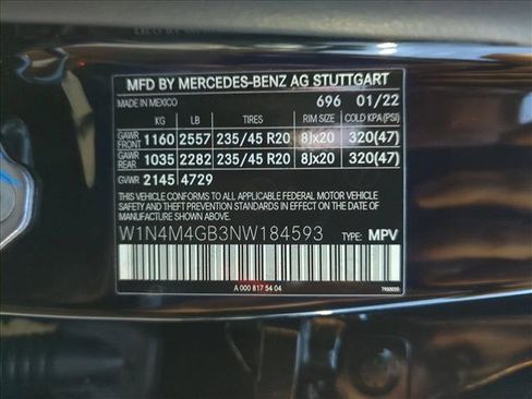 Used 2022 Mercedes-Benz GLB 250 image 25